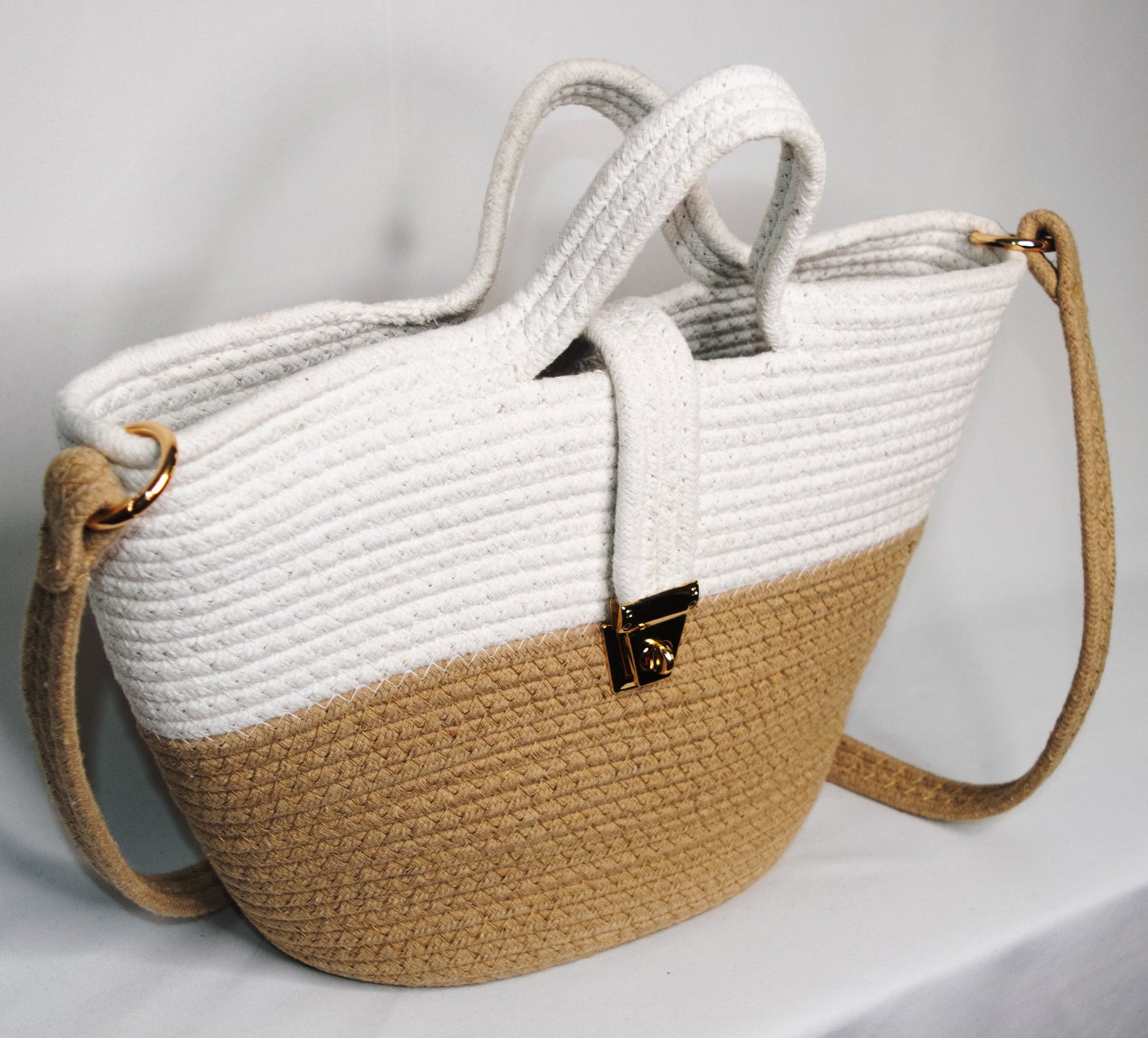 Cotton Rope Shoulder Bag with Clasp
